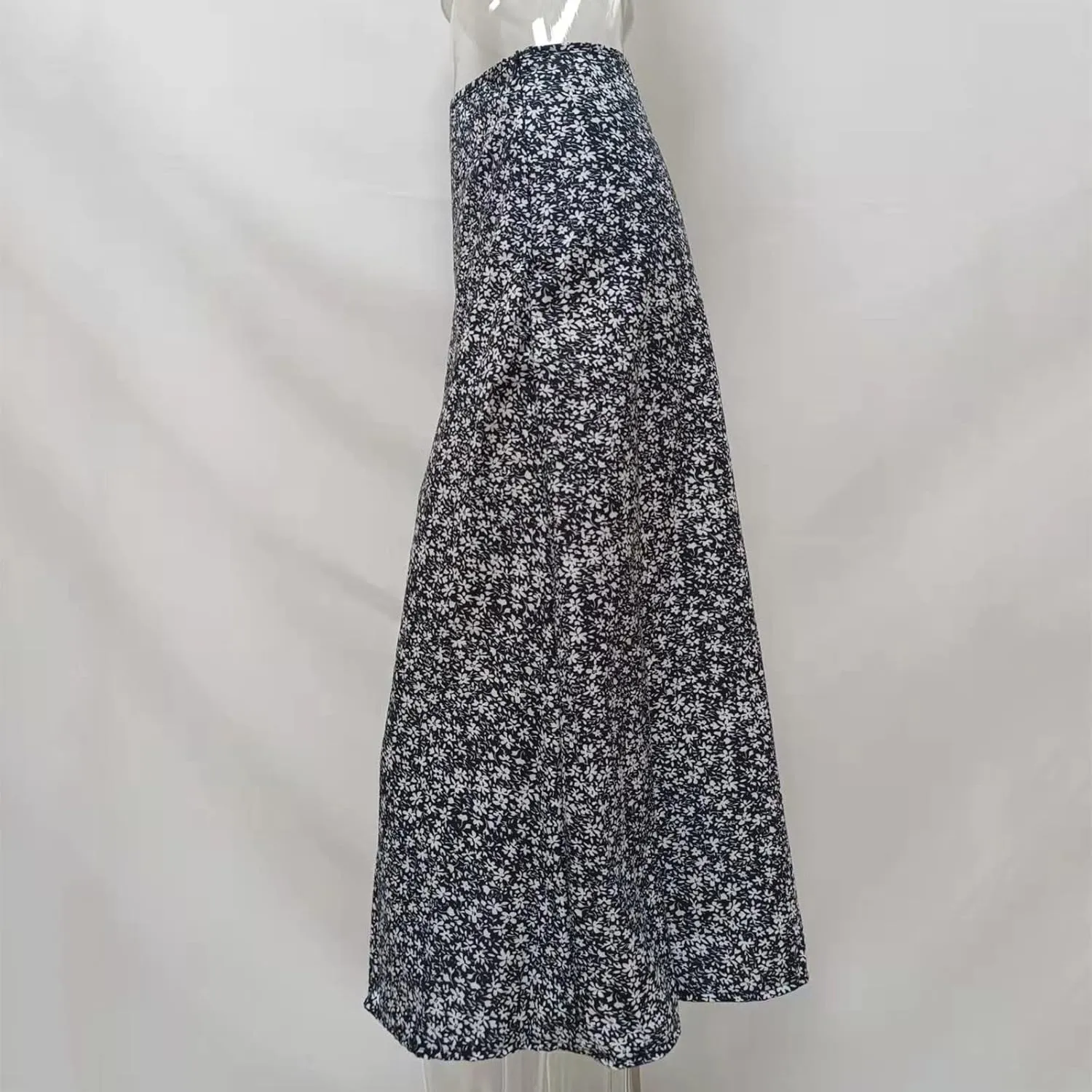 Boho Split Skirts for Women Floral Print Thigh Slit Swing High Waist A Line Midi Skirt Sexy Flared Summer Beach Skirt