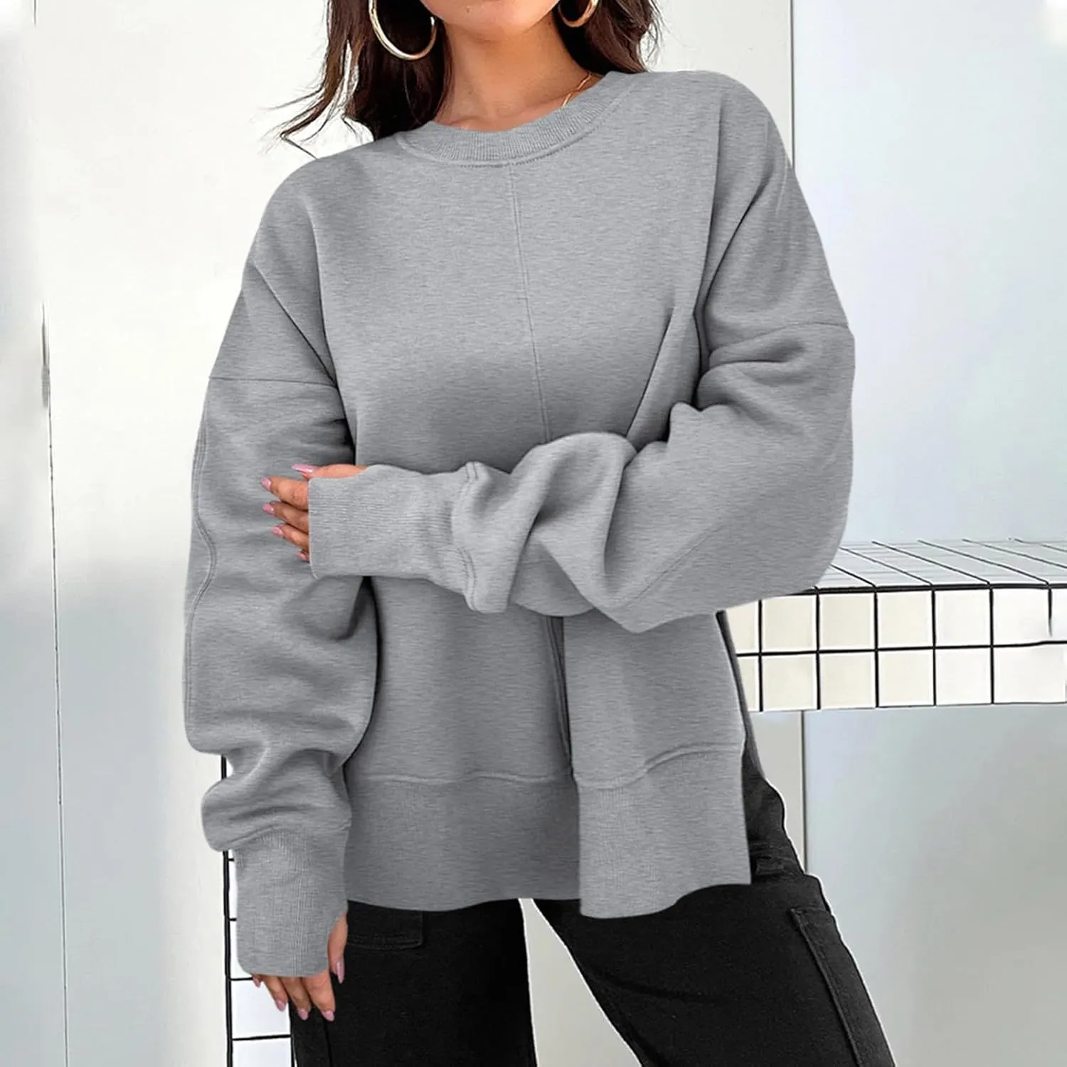 Crewneck Sweatshirt for Women Trendy Side Split Oversized Sweatshirt Thumb Hole Long Sleeve Pullover Tops