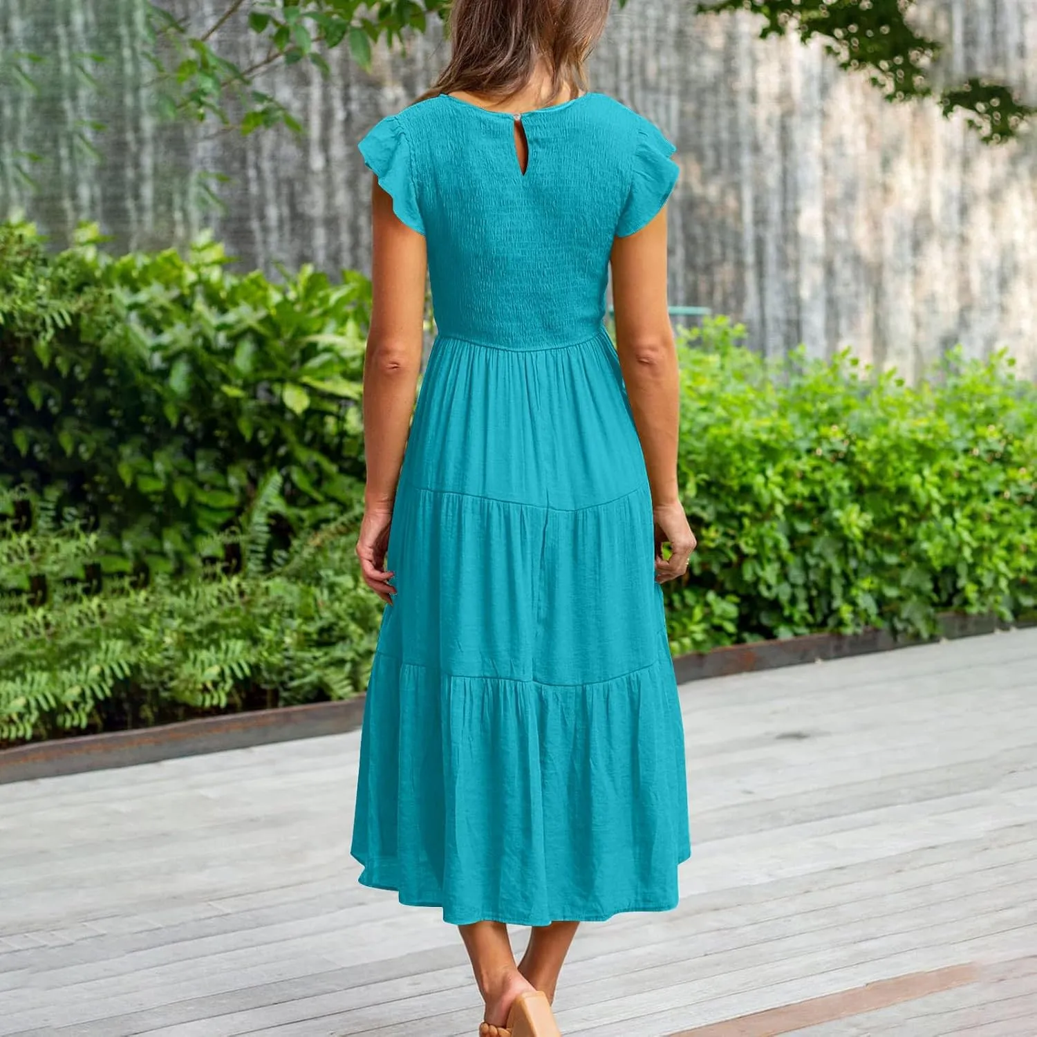 Long Flowy Dress for Women Cap Sleeve Smocked Maxi Dress A Line Wedding Guest Dresses Round Neck Tiered Sundress