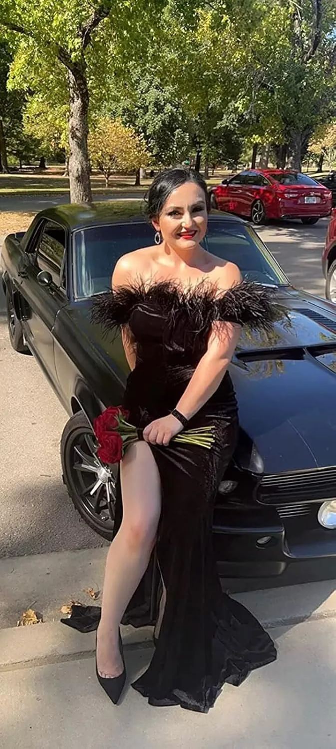 Off Shoulder Feather Prom Dresses with Slit Mermaid Velvet Formal Dresses for Women Evening Party