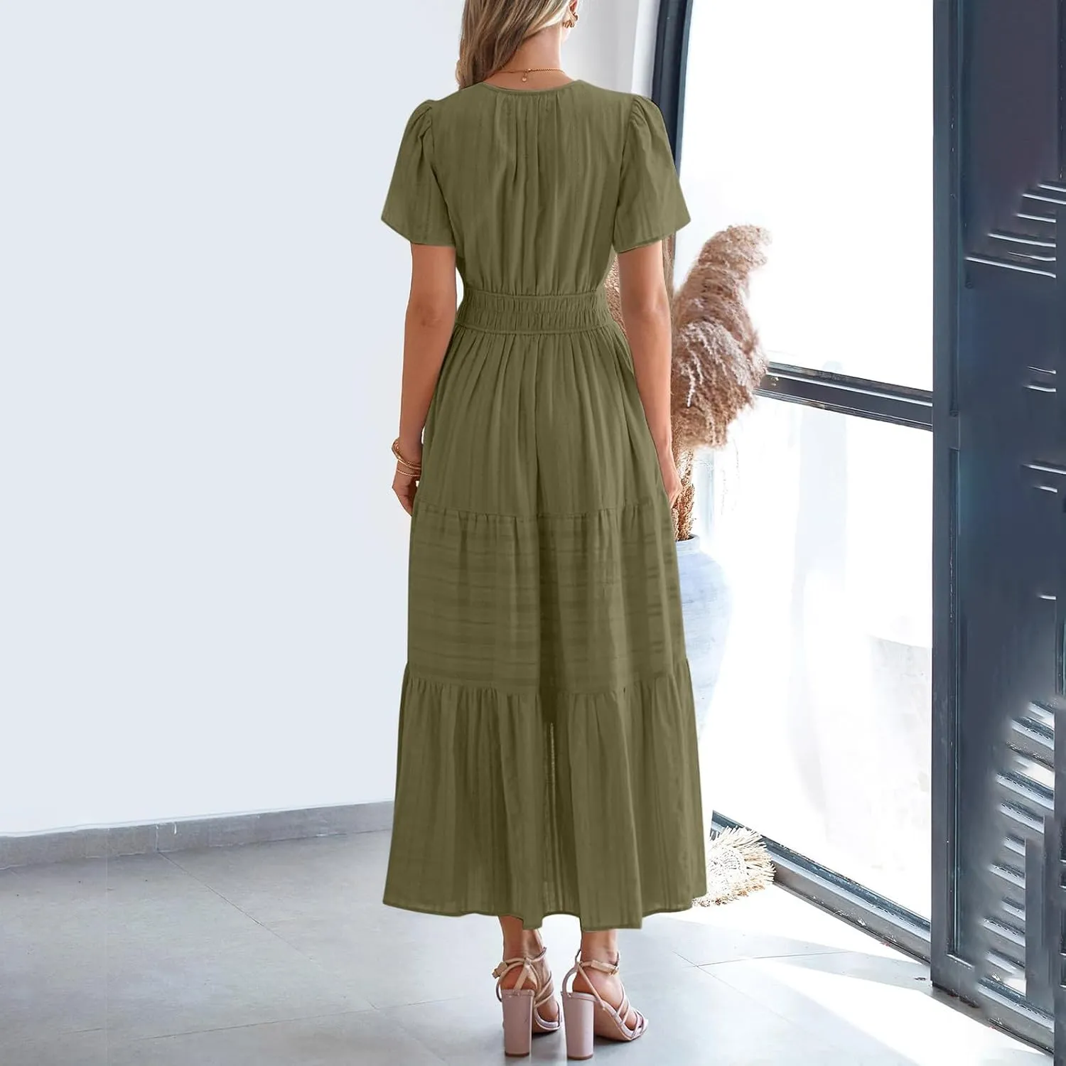 Women's Elegant Long Dress V Neck Short Sleeve A Line Flowy Dresses Empire Waist Tiered Maxi Party Dress Cruise Wear